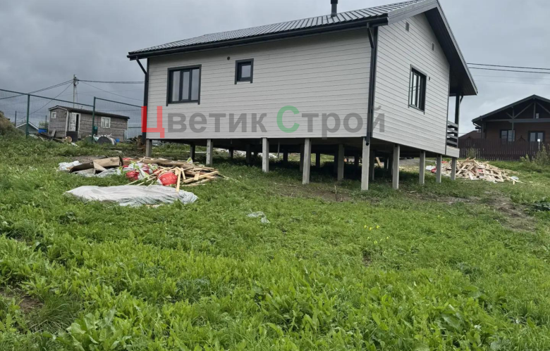 Каркасный дом 7х9 с террасой по индивидуальному проекту заказчика - фото 3
